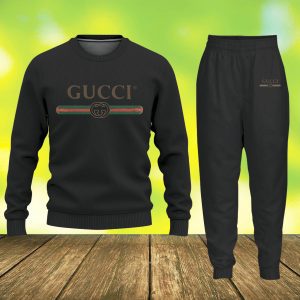 NEW RELEASE – Limited Edition Set Sweatshirt & Pants - HD4031